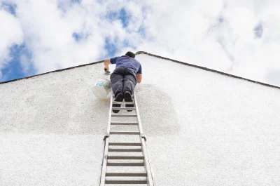 Peinture extérieure à Marchaux-Chaudefontaine — façades et ravalement